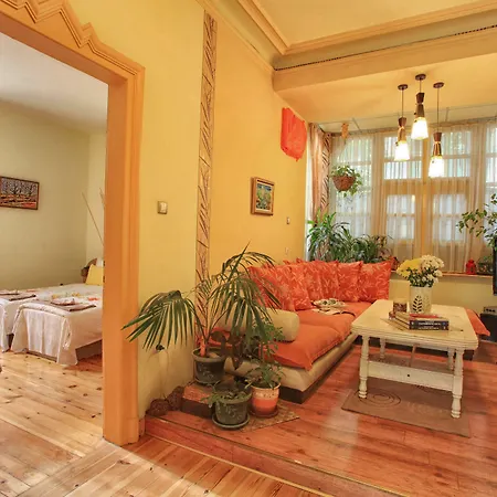 Tomovi - Three Bedrooms Center דירה פלובדיב