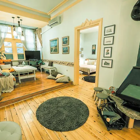 Apartment Tomovi - Three Bedrooms Center Plovdiv