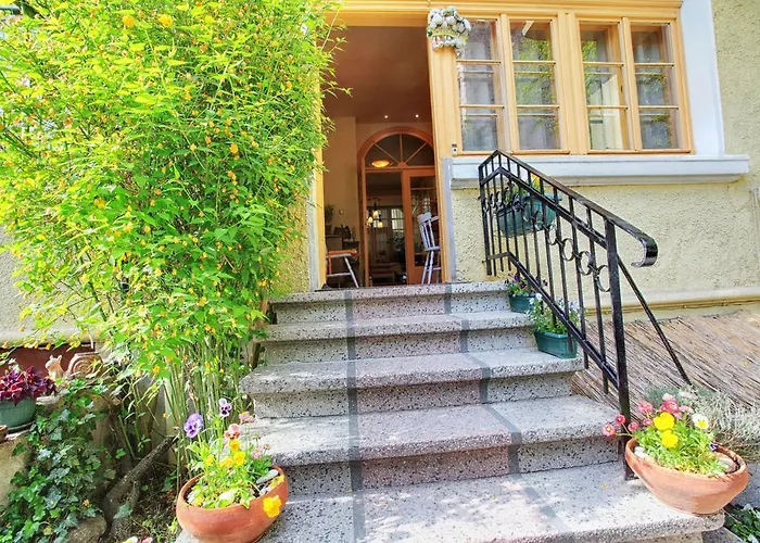 Tomovi - Three Bedrooms Center Apartamento